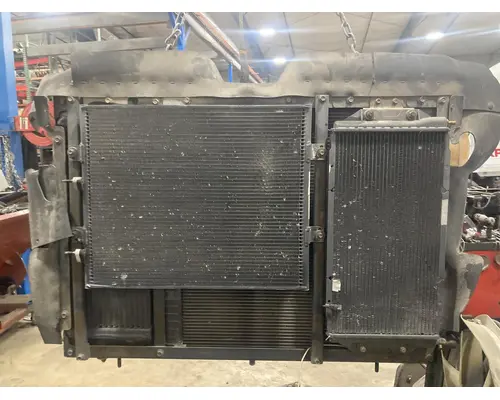 International TERRASTAR Cooling Assembly. (Rad., Cond., ATAAC)