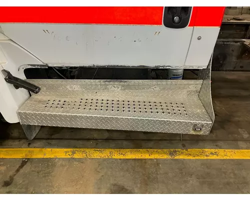 International TERRASTAR Engine Brackets, Misc.