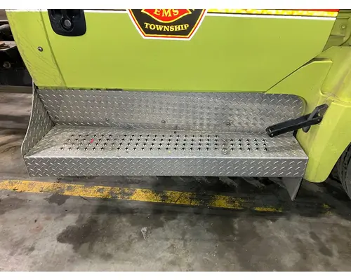 International TERRASTAR Engine Brackets, Misc.