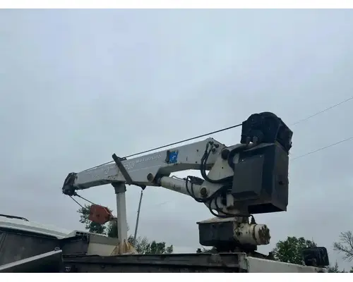 International TERRASTAR Equipment (Mounted)