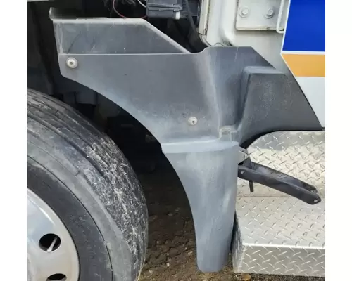 International TERRASTAR Fender Extension