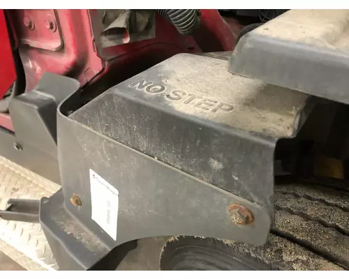 International TERRASTAR Fender