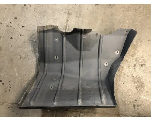 International TERRASTAR Fender