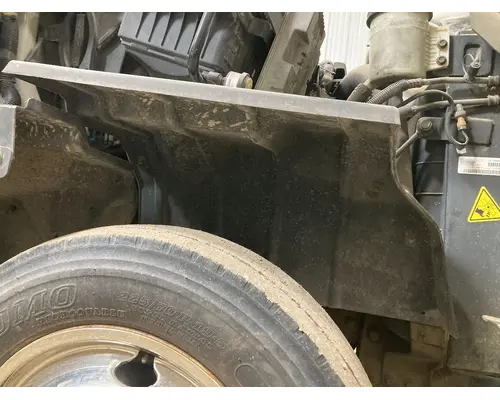 International TERRASTAR Fender