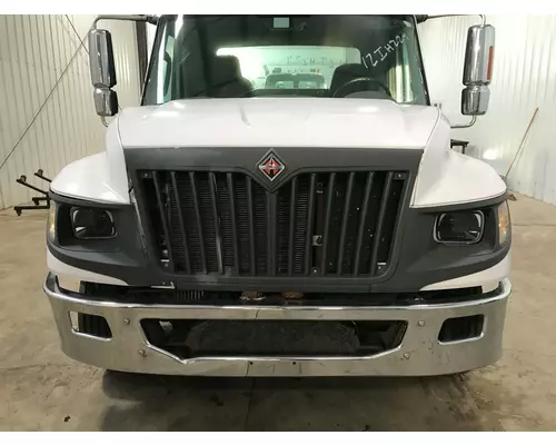 International TERRASTAR Hood