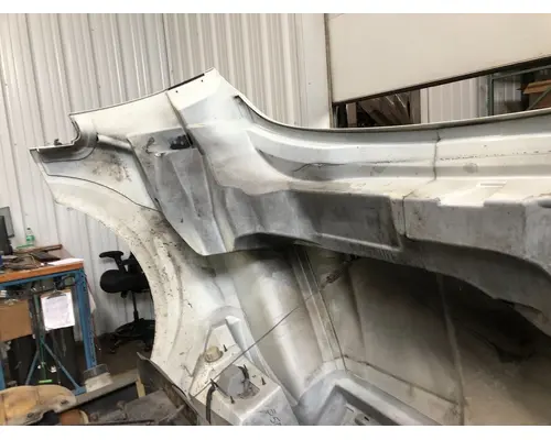 International TERRASTAR Hood