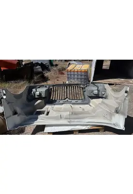 International TERRASTAR Hood