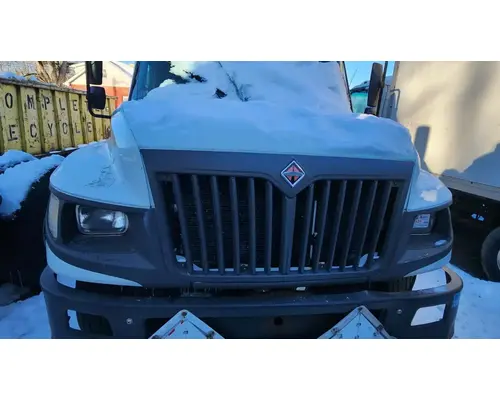 International TERRASTAR Hood