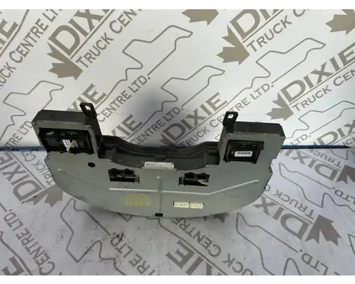 International TERRASTAR Instrument Cluster