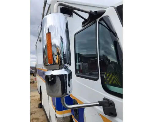 International TERRASTAR Mirror (Side View)