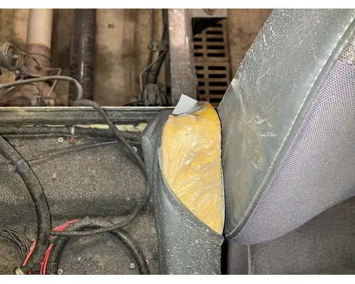 International TERRASTAR Seat (non-Suspension)