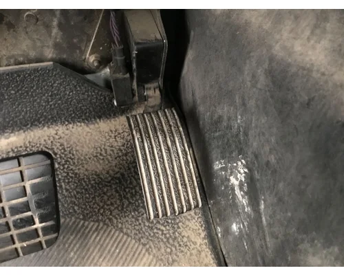 International TRANSTAR (8600) Foot Control Pedal (all floor pedals)