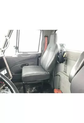 International TRANSTAR (8600) Seat (non-Suspension)