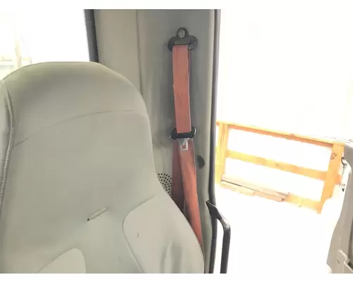 International TRANSTAR (8600) Seat Belt Assembly