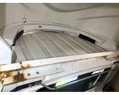 International TRANSTAR (8600) Wind Deflector