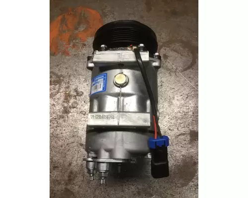 Air Conditioner Compressor INTERNATIONAL TERRASTAR Marshfield Transportation Products