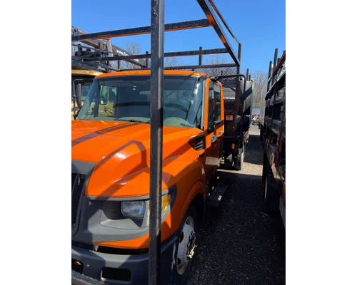 Complete Vehicle INTERNATIONAL Terrastar Truck Salvage International Inc