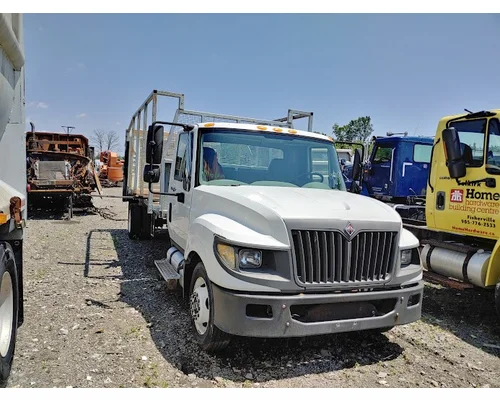 Complete Vehicle INTERNATIONAL Terrastar Truck Salvage International Inc