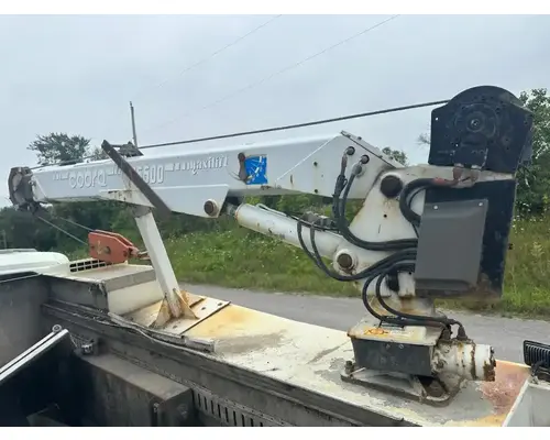 Equipment (Mounted) International TERRASTAR Dixie Truck Centre