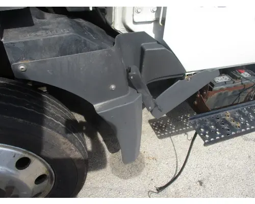 Fender Extension INTERNATIONAL TERRASTAR LKQ Heavy Truck - Goodys