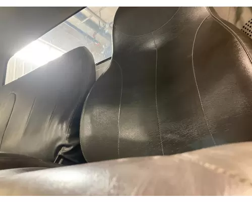 Seat, Front International TERRASTAR Vander Haags Inc WM