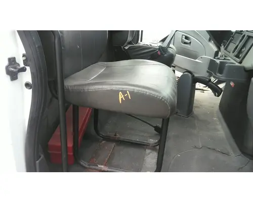 Seat, Front INTERNATIONAL TERRASTAR LKQ Heavy Truck - Goodys