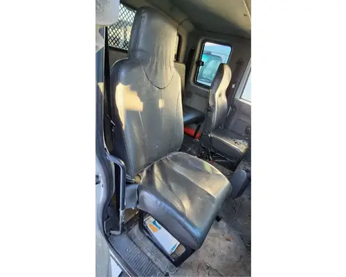 Seat, Front International TERRASTAR Complete Recycling Group LLC