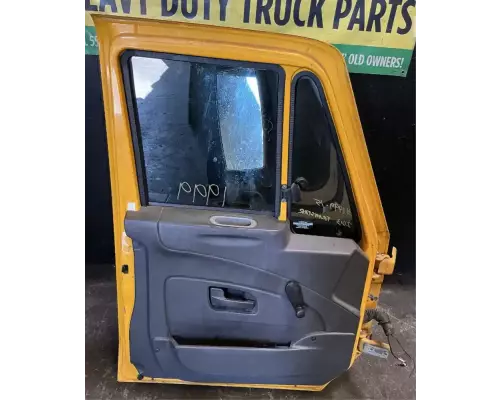 International TranStar 8600 Door Assembly, Front