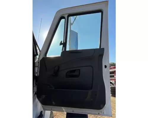 International TranStar 8600 Door Assembly, Front