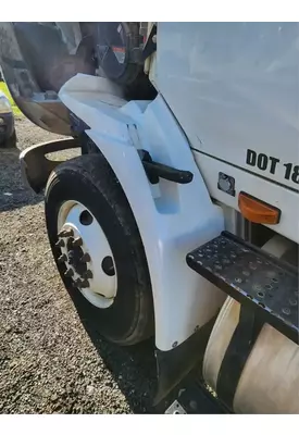 International TranStar 8600 Fender Extension