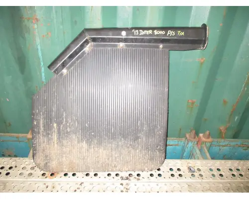 International TranStar 8600 Fender