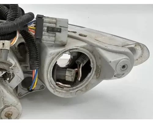 International TranStar 8600 Headlamp Assembly