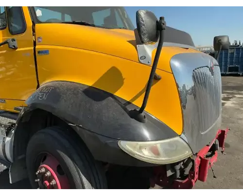 International TranStar 8600 Hood
