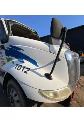 International TranStar 8600 Hood