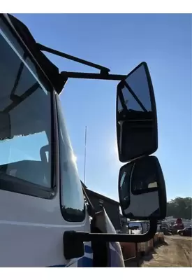 International TranStar 8600 Mirror (Side View)