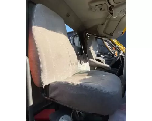 International TranStar 8600 Seat, Front
