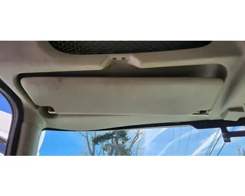 International TranStar 8600 Sun Visor (External)