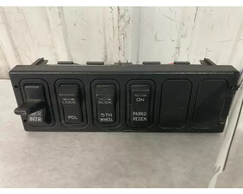 Dash Panel International TRANSTAR (8600) Vander Haags Inc WM