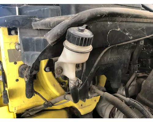 Windshield Washer Reservoir International TRANSTAR (8600) Vander Haags Inc Cb