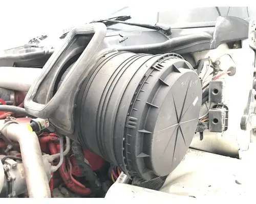Air Cleaner International TRANSTAR (8600) Vander Haags Inc Cb