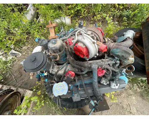 International VT-365 6.0L Engine Assembly