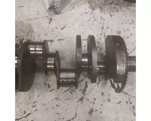 International VT365 Crankshaft
