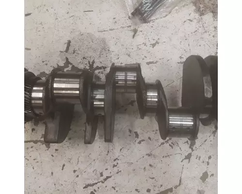 International VT365 Crankshaft