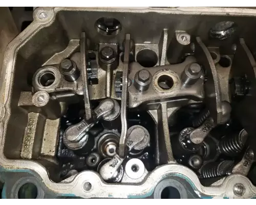 International VT365 Cylinder Head