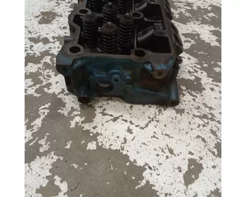 International VT365 Cylinder Head