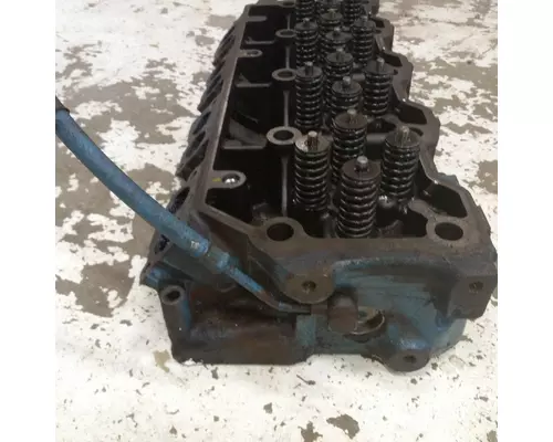 International VT365 Cylinder Head