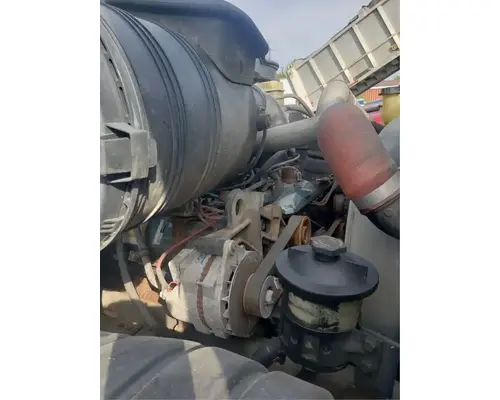 International VT365 Engine Assembly