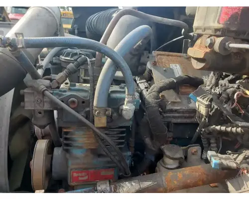 International VT365 Engine Assembly