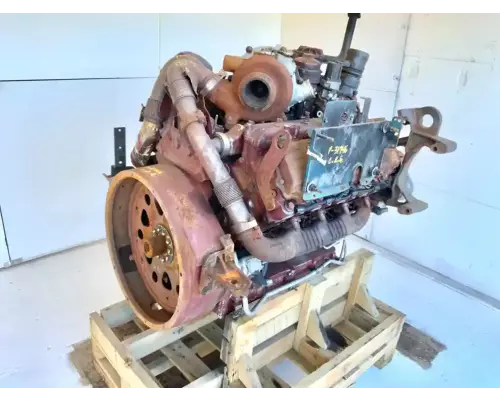 International VT365 Engine Assembly