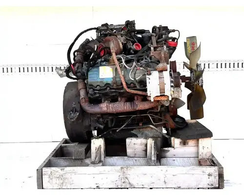 International VT365 Engine Assembly